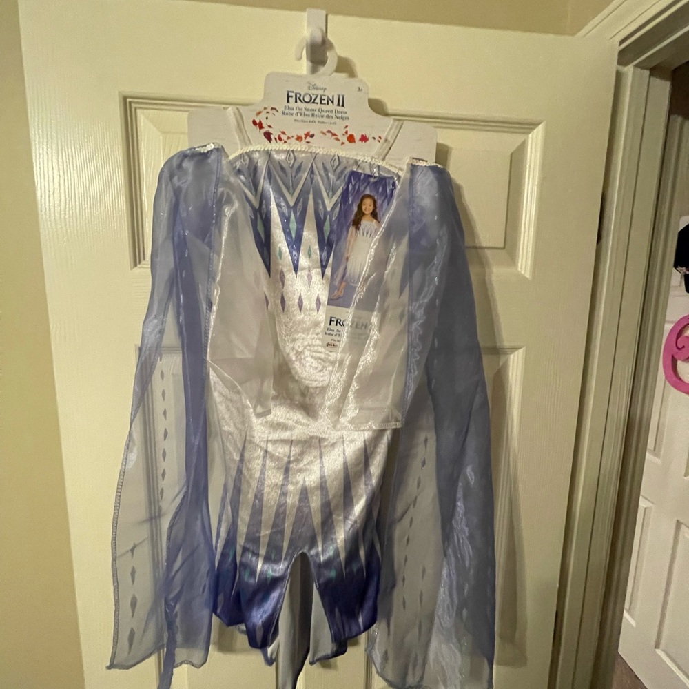 Frozen Costume, Size 4-6X, NWT